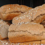 Hausgebackenes-Brot-Ferienwohnung-Lieblingsplatz-Seelitz